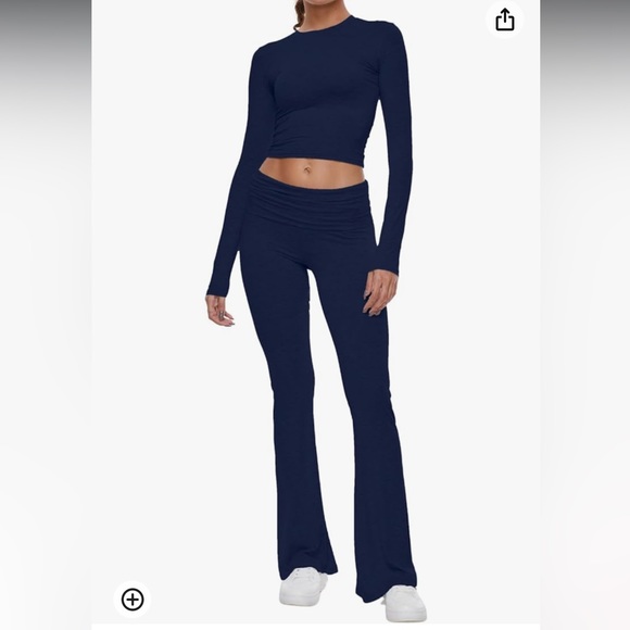 Flare leggings and long sleeve set - Picture 2 of 4